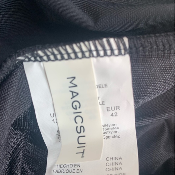 NWT MagicSuit Solid Goddess One Shoulder One Piece Swimsuit Black SZ 12 - Picture 6 of 7